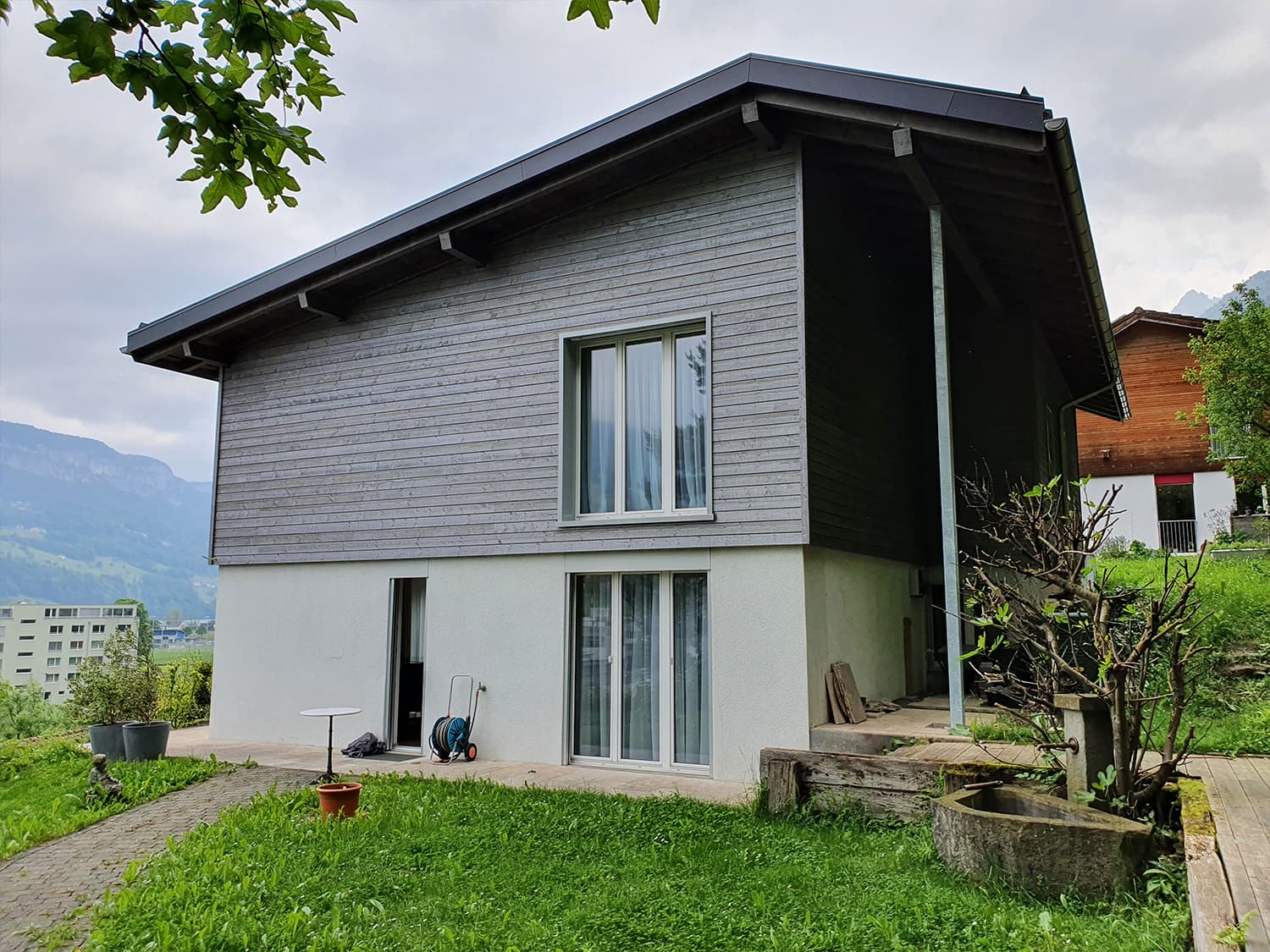 Umbau Wohnhaus, Brunnen